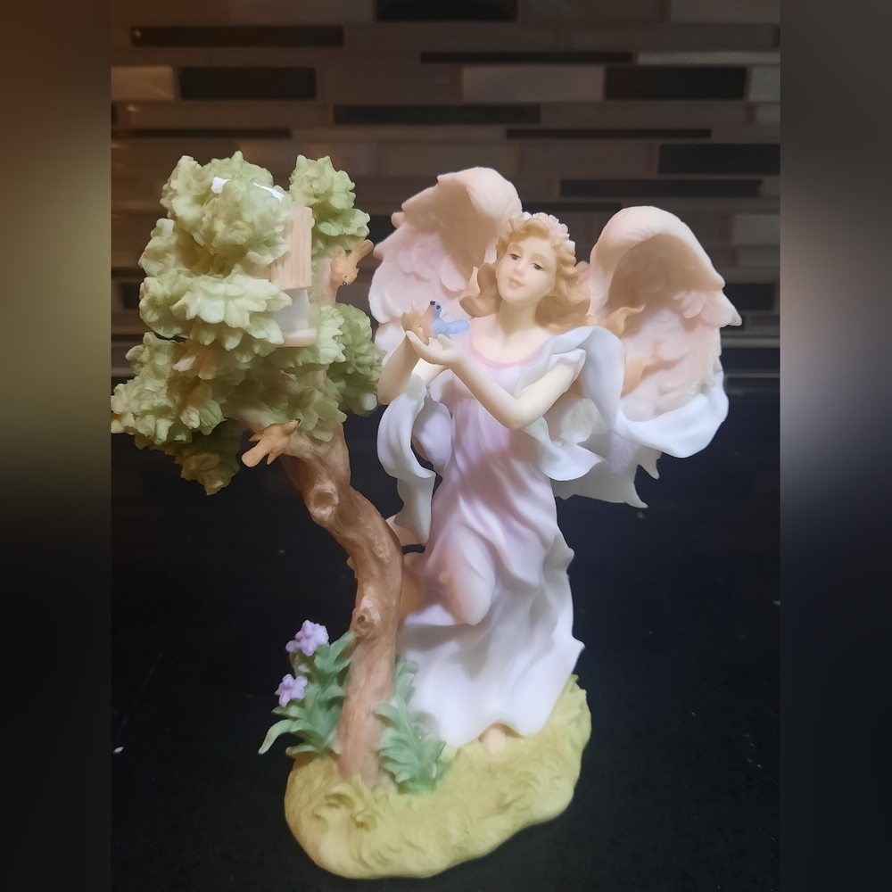 Seraphim Classics Dana Celebrate Nature